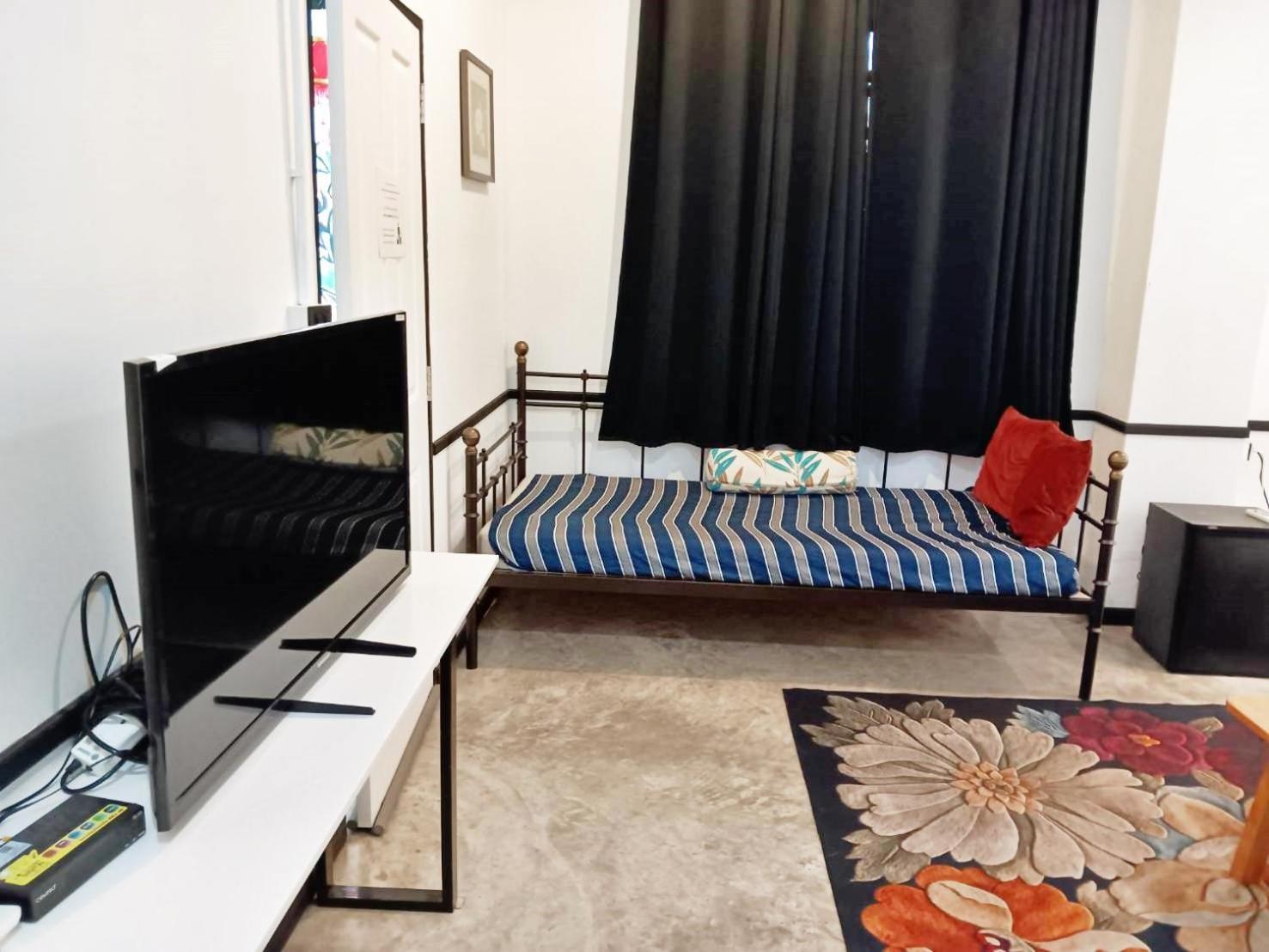 The Character Yaowarat V เดอะ คาแรคเตอร์ เยาวราช 3 Apartment Bangkok Exterior photo